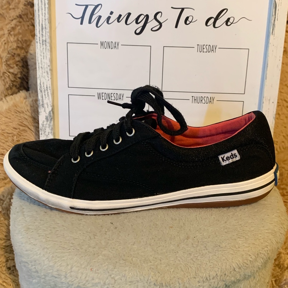 Keds Soft Foam size 7